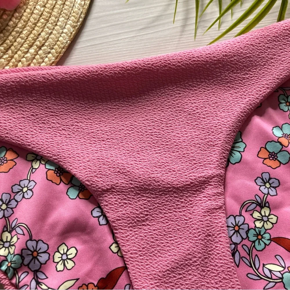 Maaji •• Pink Reversible Floral Summer Cheeky Bikini Bottoms